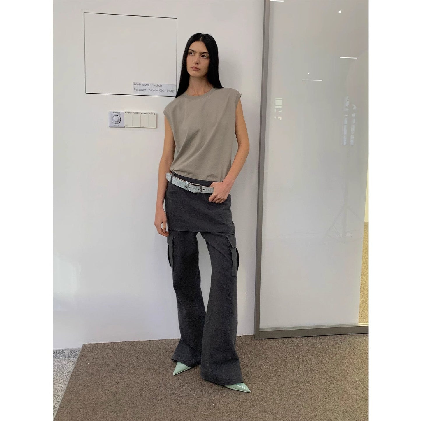 "Free to Run Away" Miu Style Fake Two-Piece Workwear Micro-Flared Casual Pants Low-Waist Slim Zipper Trousers for Women