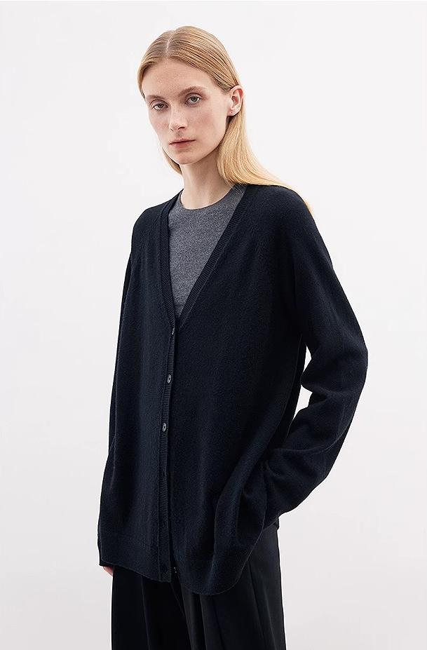 Australian Merino Wool Loose V-Neck Wool Knitted Cardigan