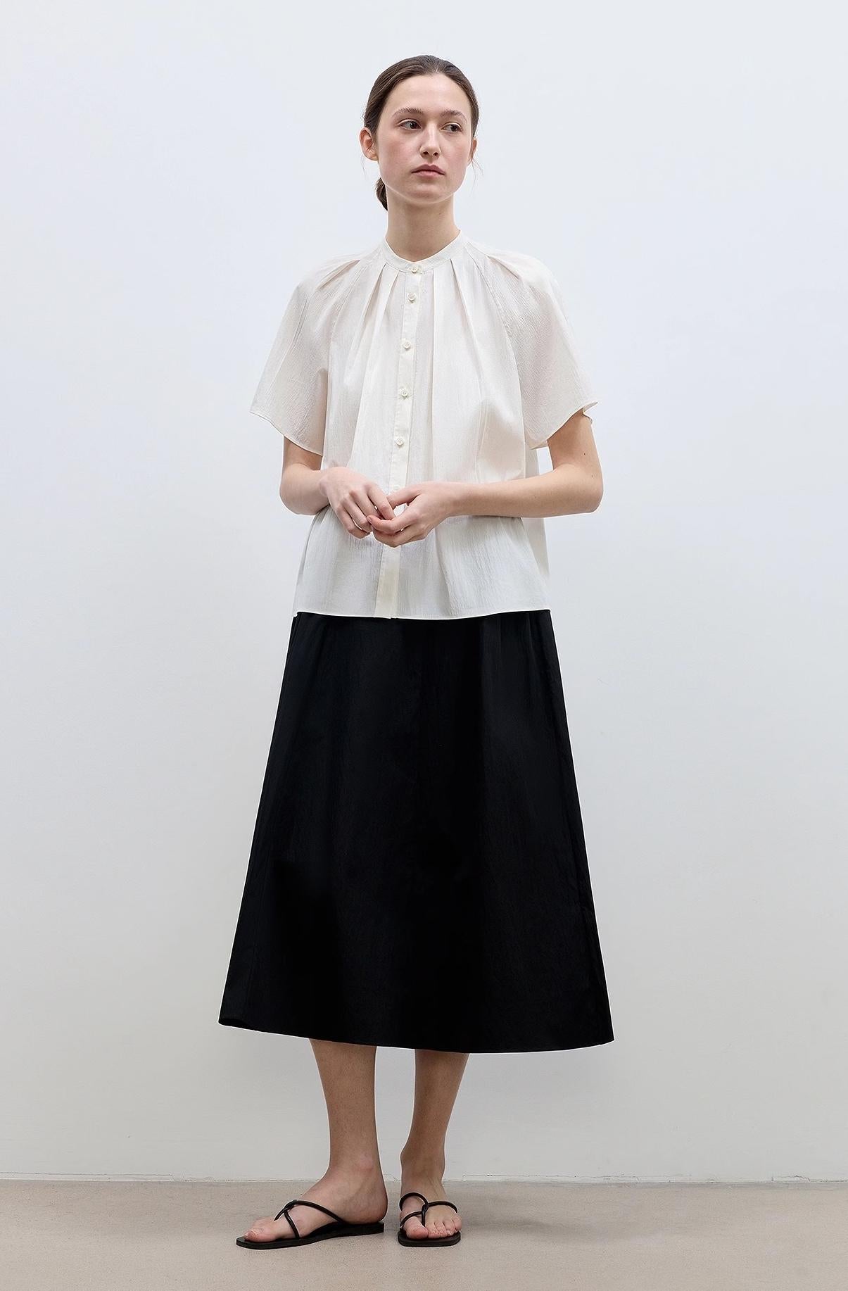 "Silent Island" Stand-Up Collar Pleated Short-Sleeved Shirt Women's Casual Top