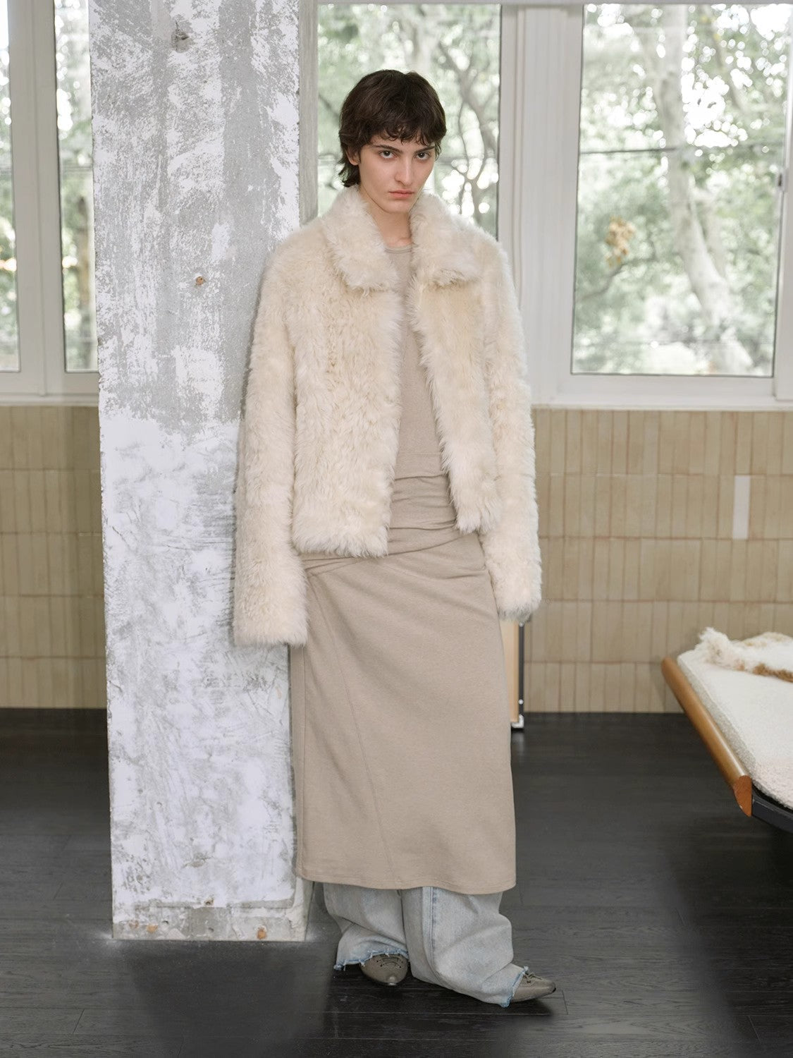 Fireladyfur Women's Soft & Warm Short Wool Sheepskin Coat“Blackmoon Berlin”