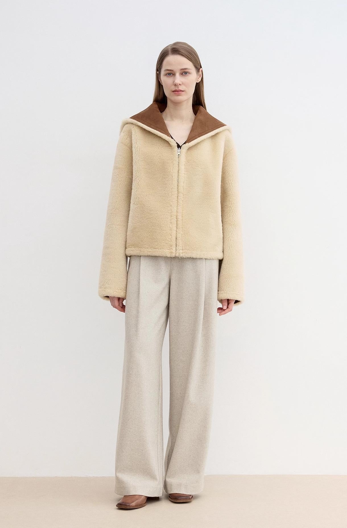 Floating Dune Contrast Navy Collar Shearling Jacket