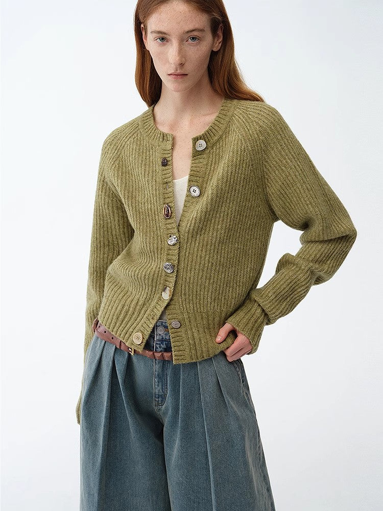 "Hokkaido Weaving Love" Wool Blend Crew Neck Cardigan Top