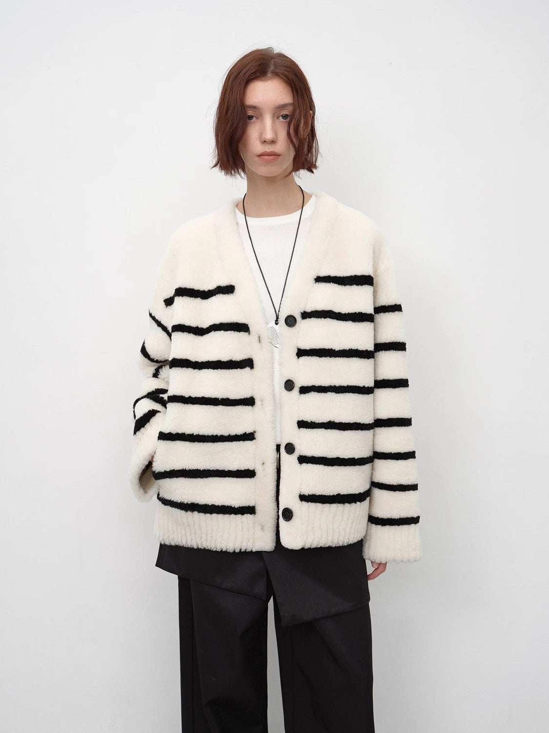 Vitality Girl Classic Simple Versatile Striped Splicing V-Neck Drop Shoulder Merino Sheepskin Coat