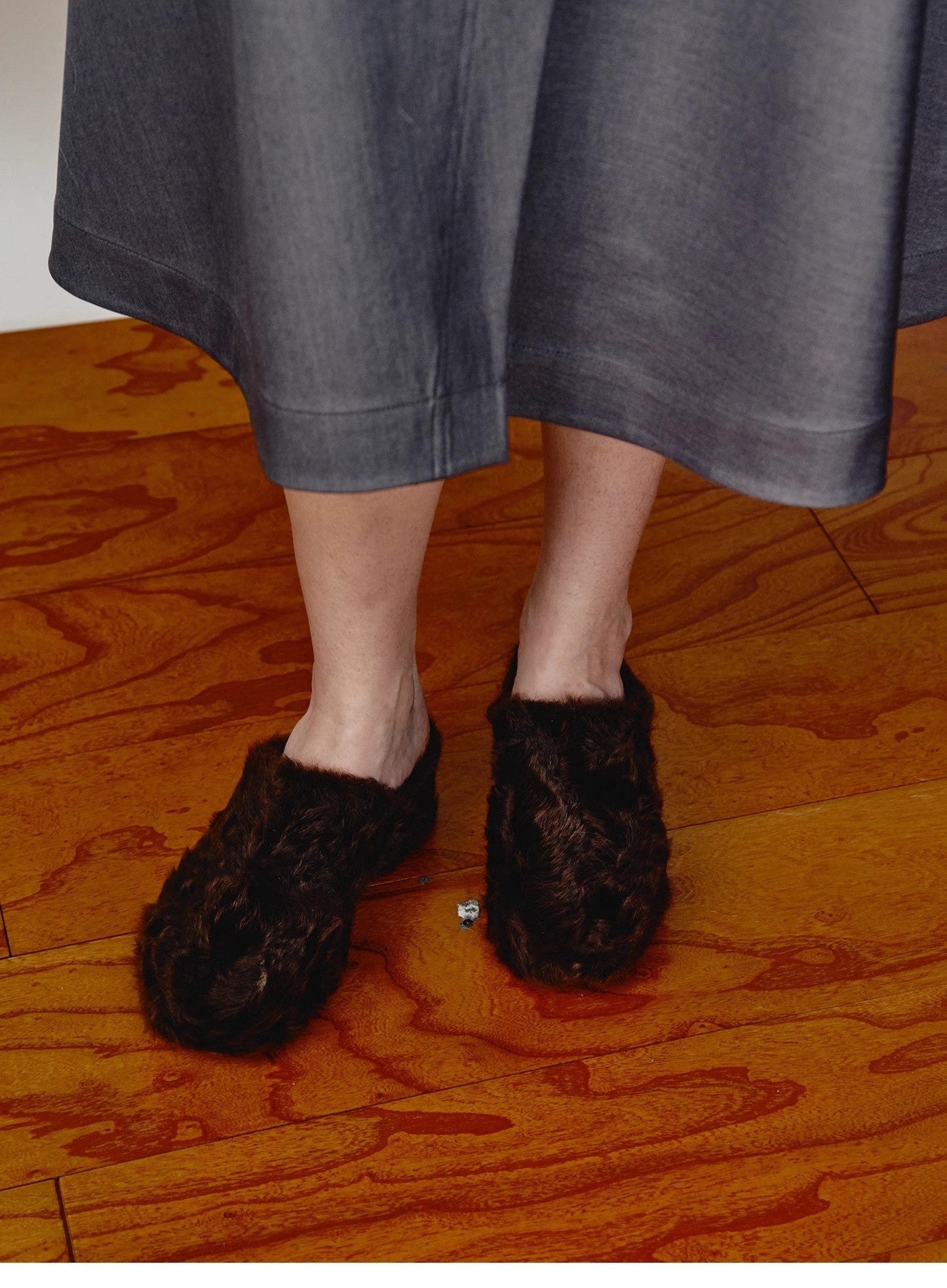 Casual and Stylish Design With Wool, Slip-On Thick-Soled S