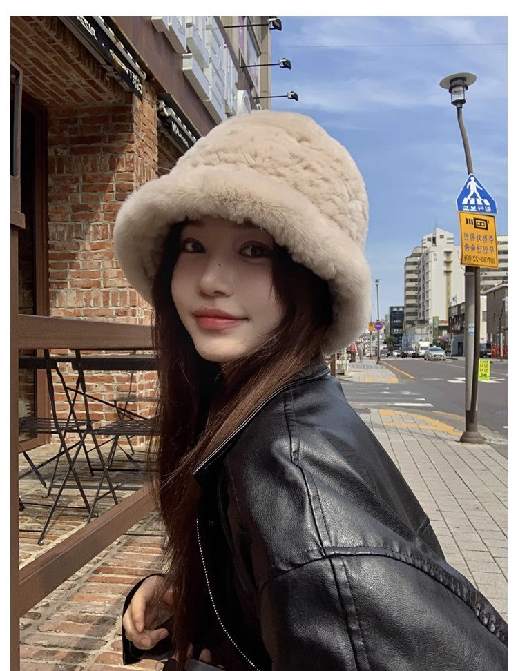 Rex Rabbit Fur Hand-Knitted Bucket Hat