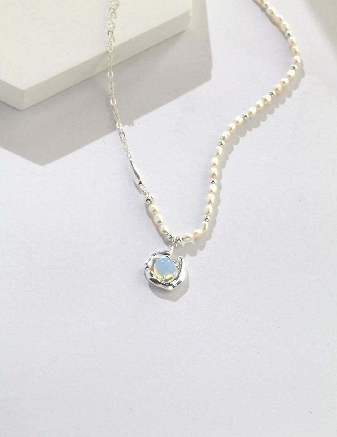 Freshwater Pearl Moonstone Necklace
