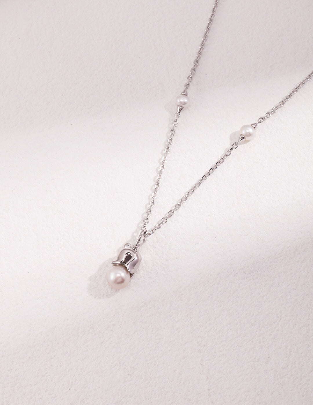 Lily of the Valley Style Pearl Necklace