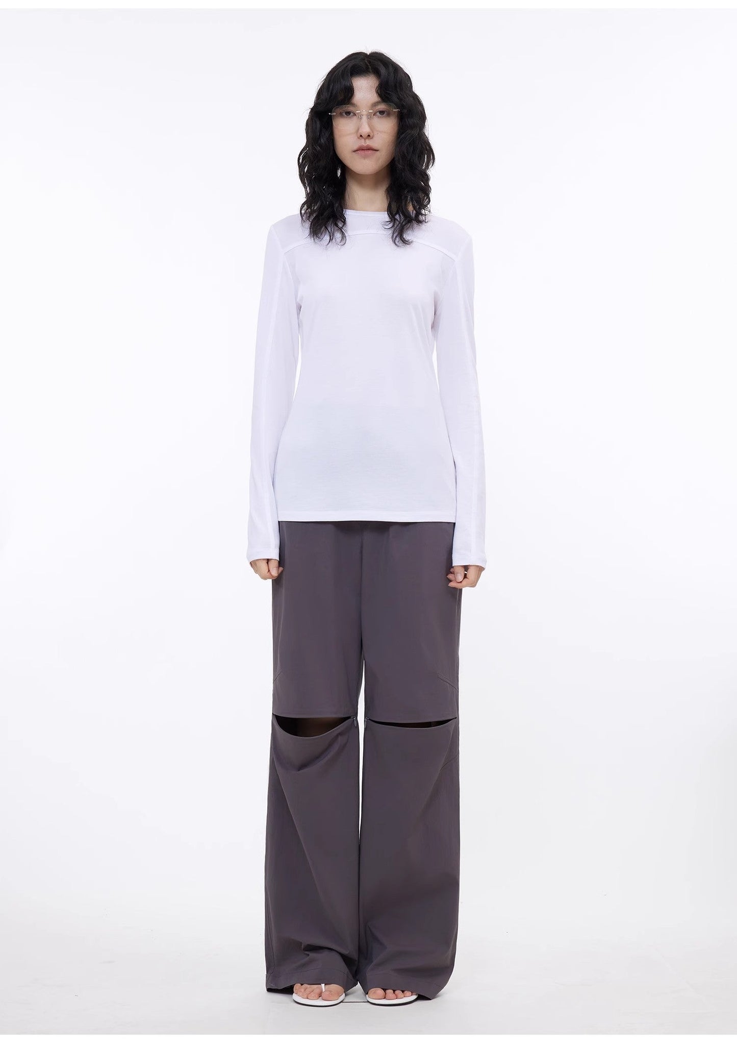 Round Neck Long Sleeve T-Shirt for Women Slim Fit and Versatile Top