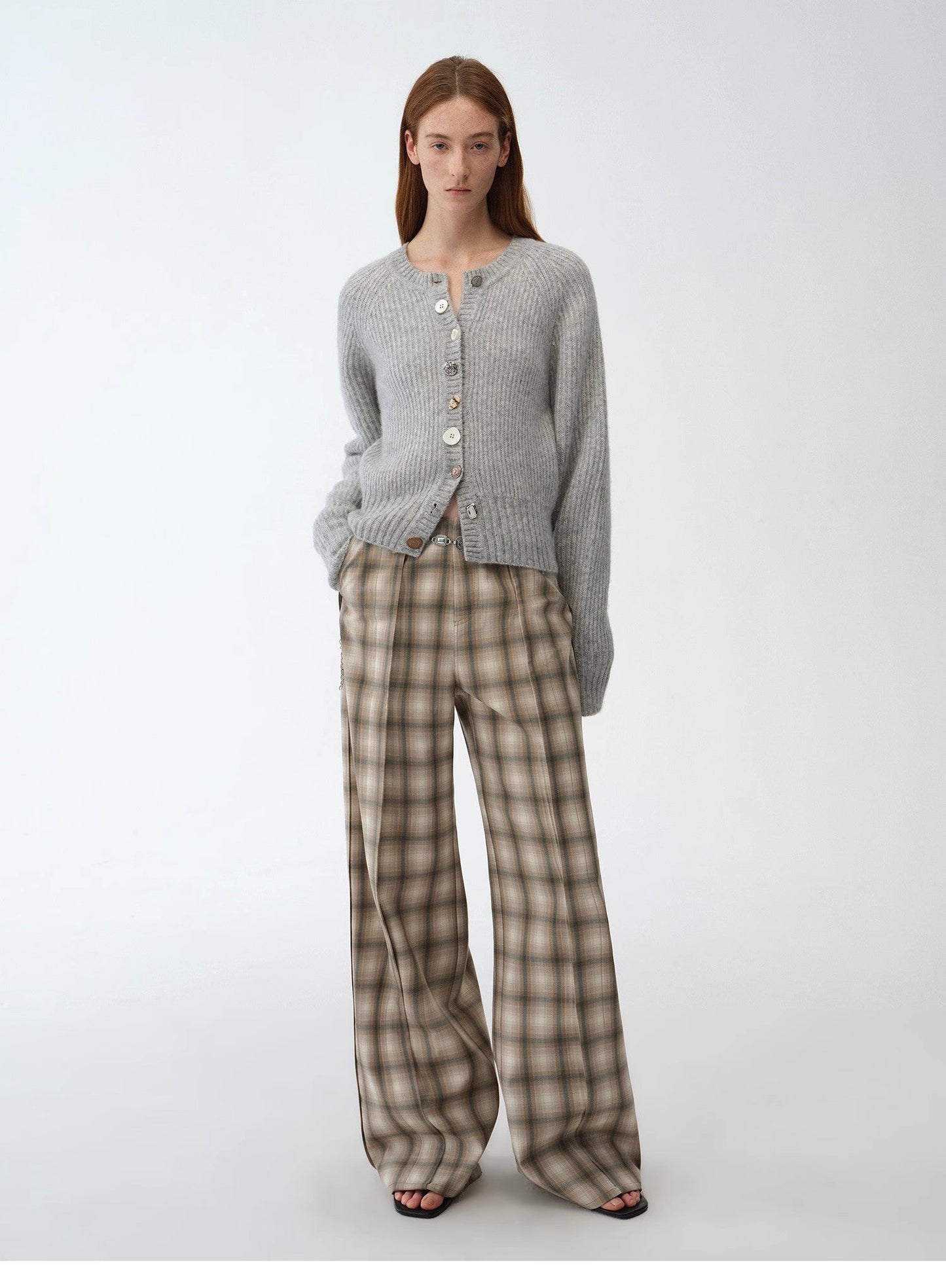 "Hokkaido Weaving Love" Wool Blend Crew Neck Cardigan Top