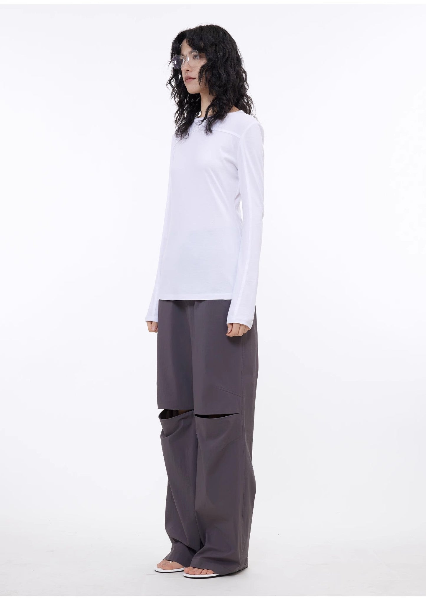 Round Neck Long Sleeve T-Shirt for Women Slim Fit and Versatile Top