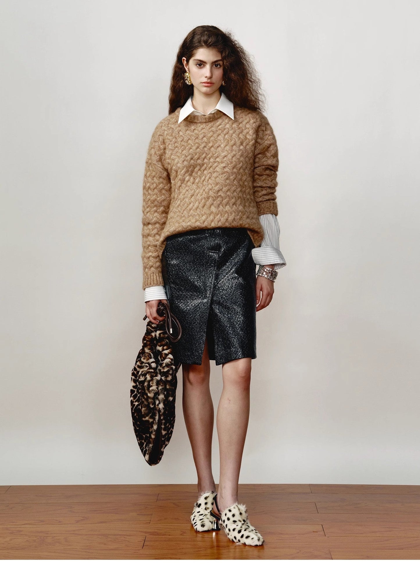 Classic Mohair Pullover Sweater w/ Textured Knit and Warmth-Enhancing Round Neck