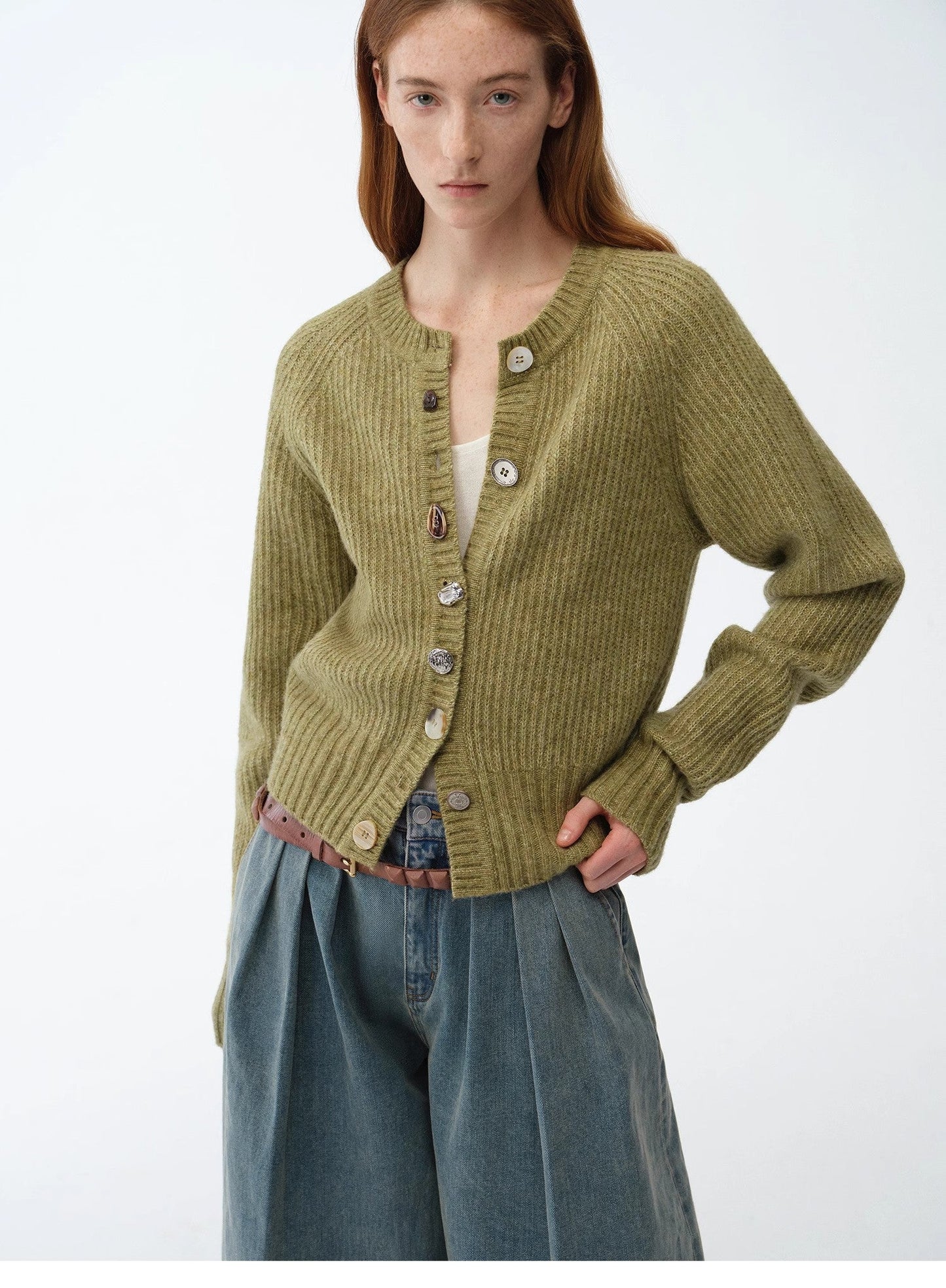"Hokkaido Weaving Love" Wool Blend Crew Neck Cardigan Top