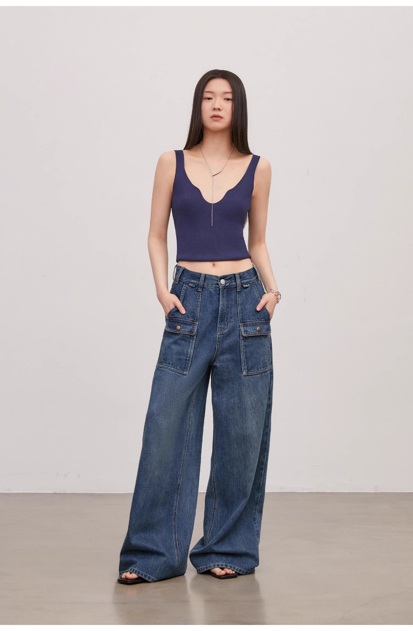 "Silent Deep Sea"Washed Vintage Blue Straight-Leg Workwear Jeans for Women, Loose Wide-Leg High-Waisted Pants