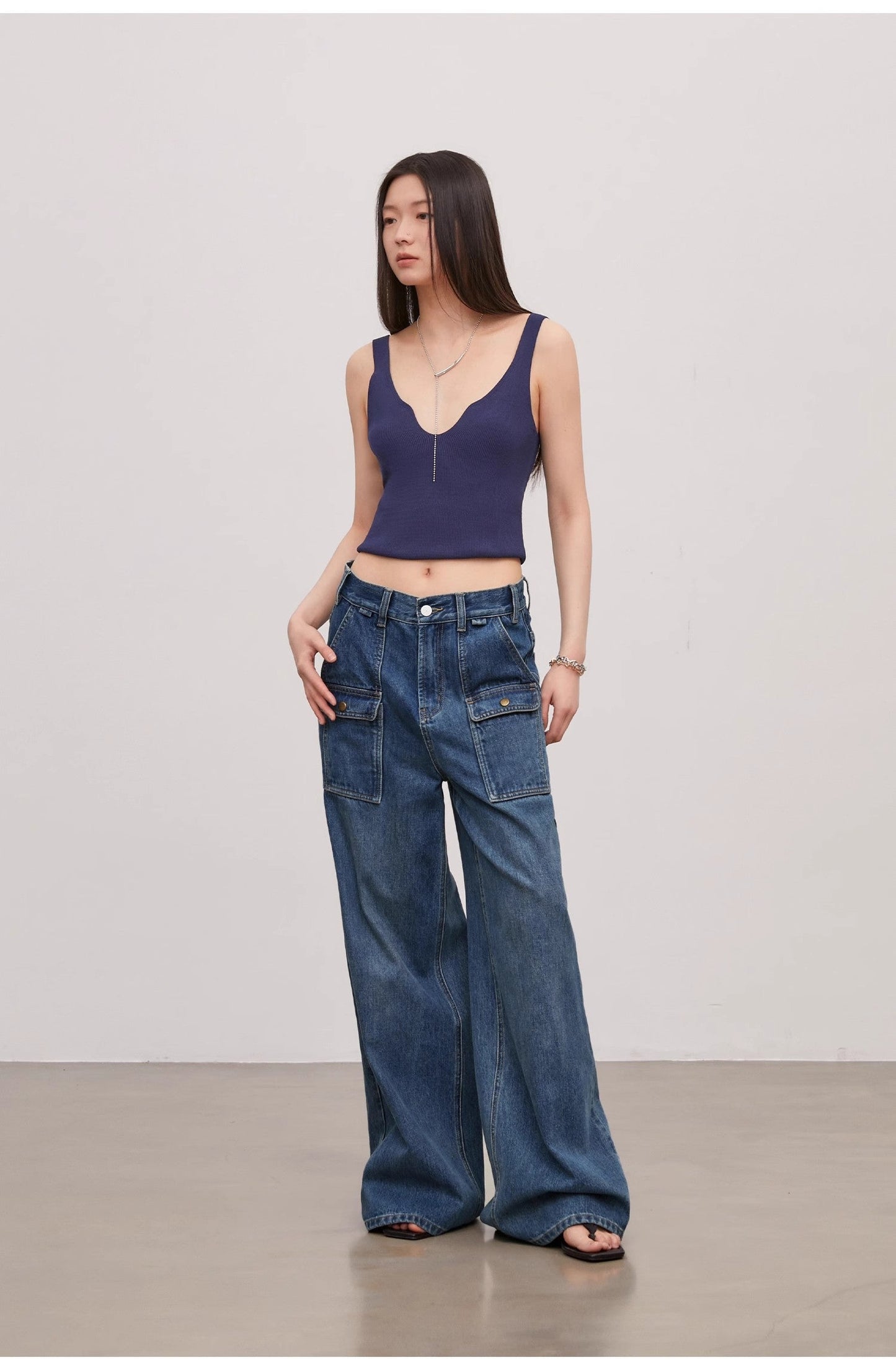 "Silent Deep Sea"Washed Vintage Blue Straight-Leg Workwear Jeans for Women, Loose Wide-Leg High-Waisted Pants