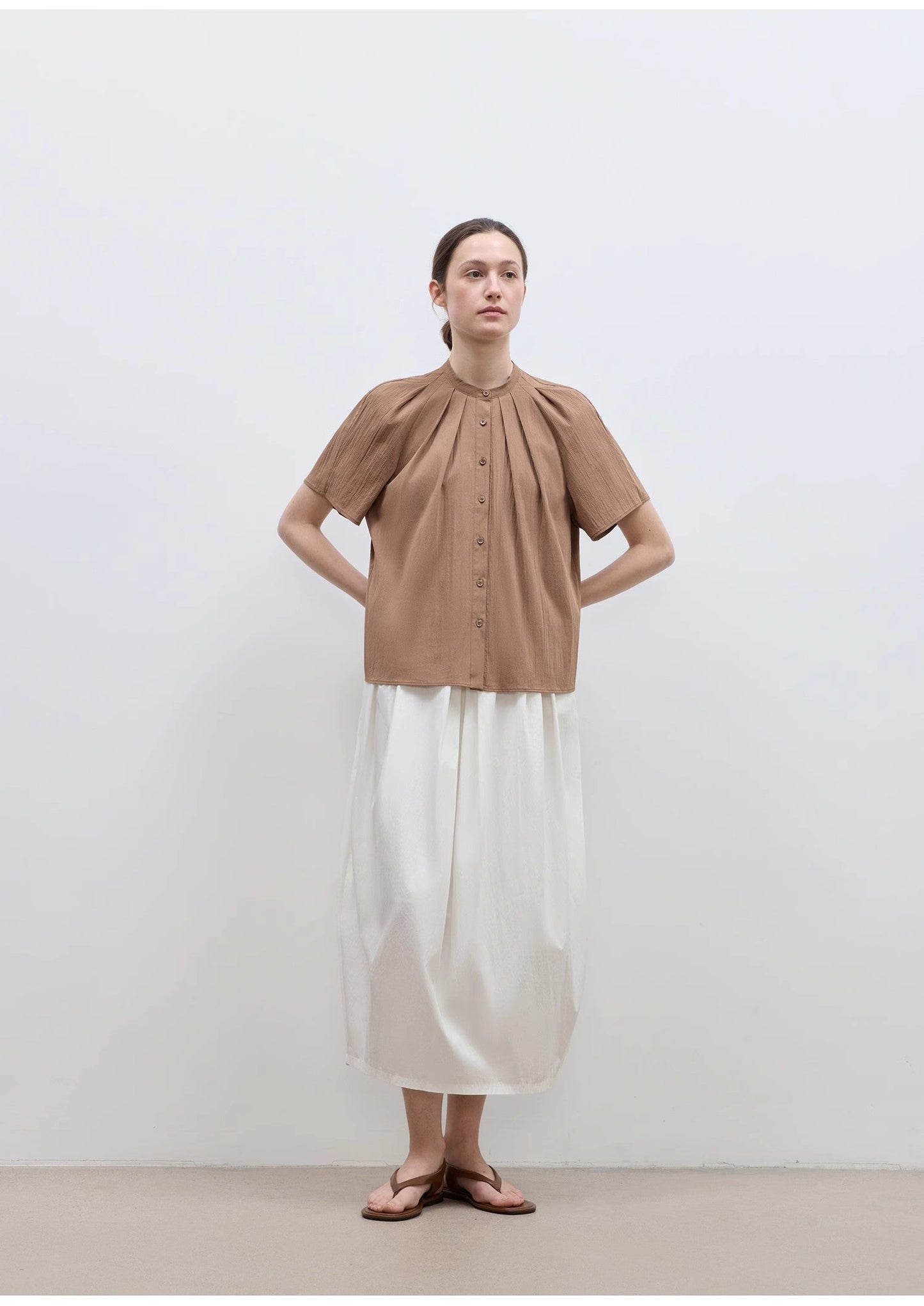 "Silent Island" Stand-Up Collar Pleated Short-Sleeved Shirt Women's Casual Top