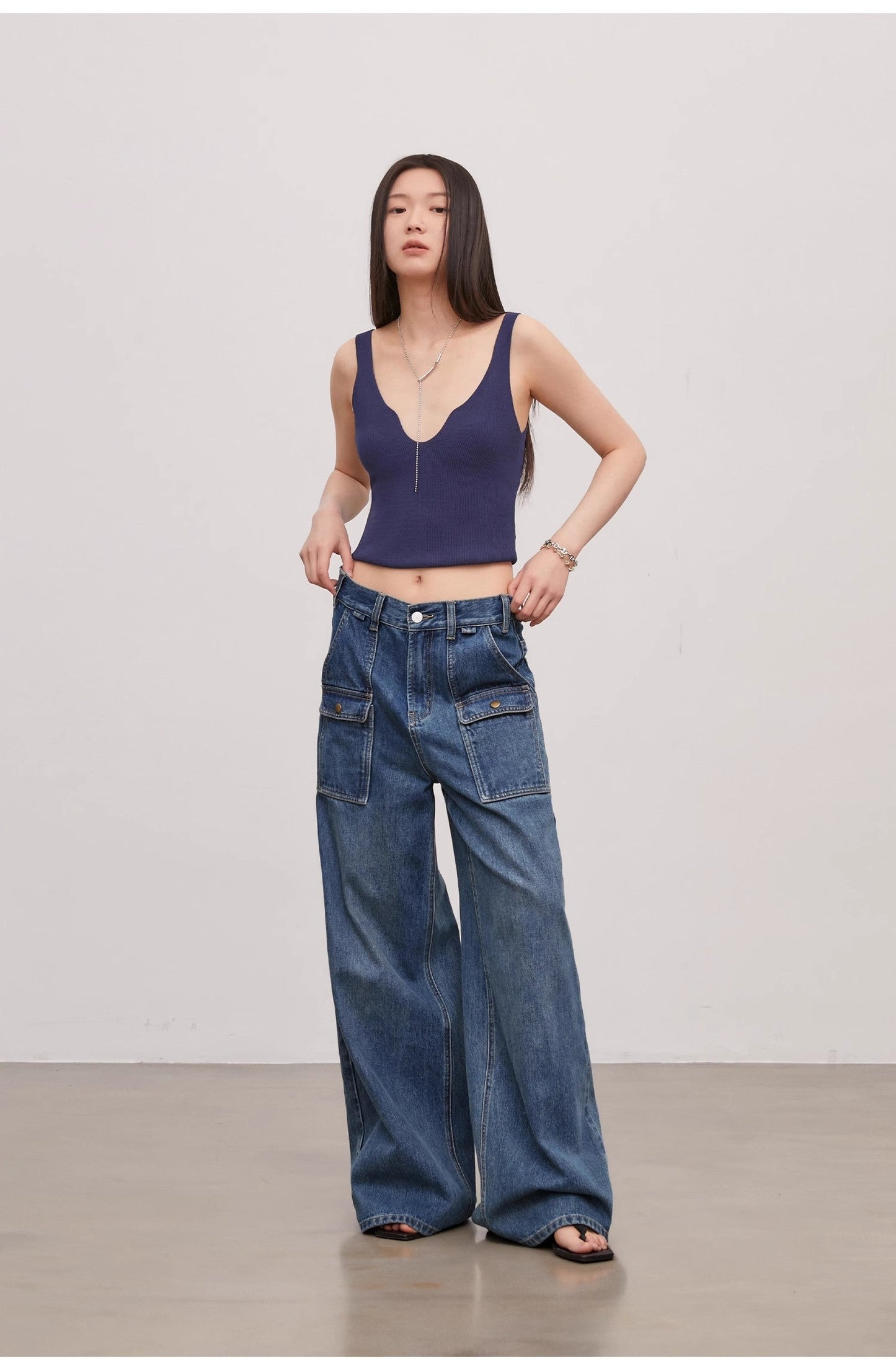 "Silent Deep Sea"Washed Vintage Blue Straight-Leg Workwear Jeans for Women, Loose Wide-Leg High-Waisted Pants