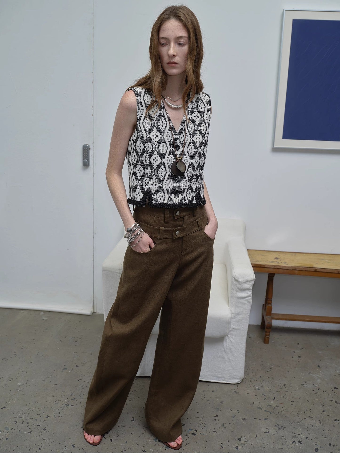 Classical Simple Silhouette Italian Imported Jacquard Ethnic Style V-Neck Vest