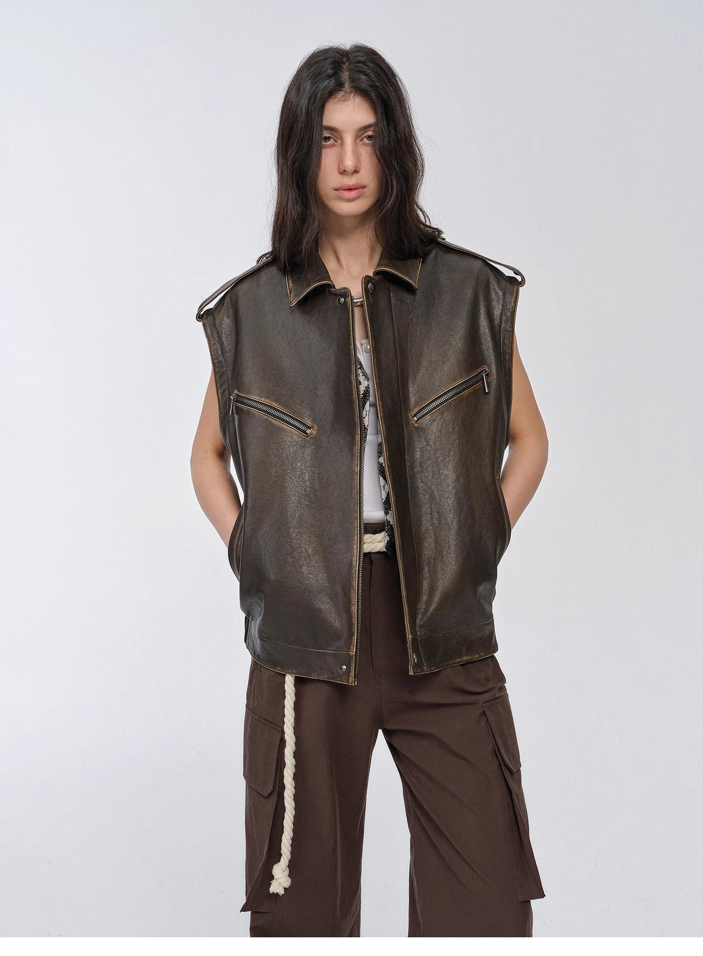 Fireladyfur Women's Two-Way Genuine Leather Jacket With Removable Sleeves"Barn Feelings"