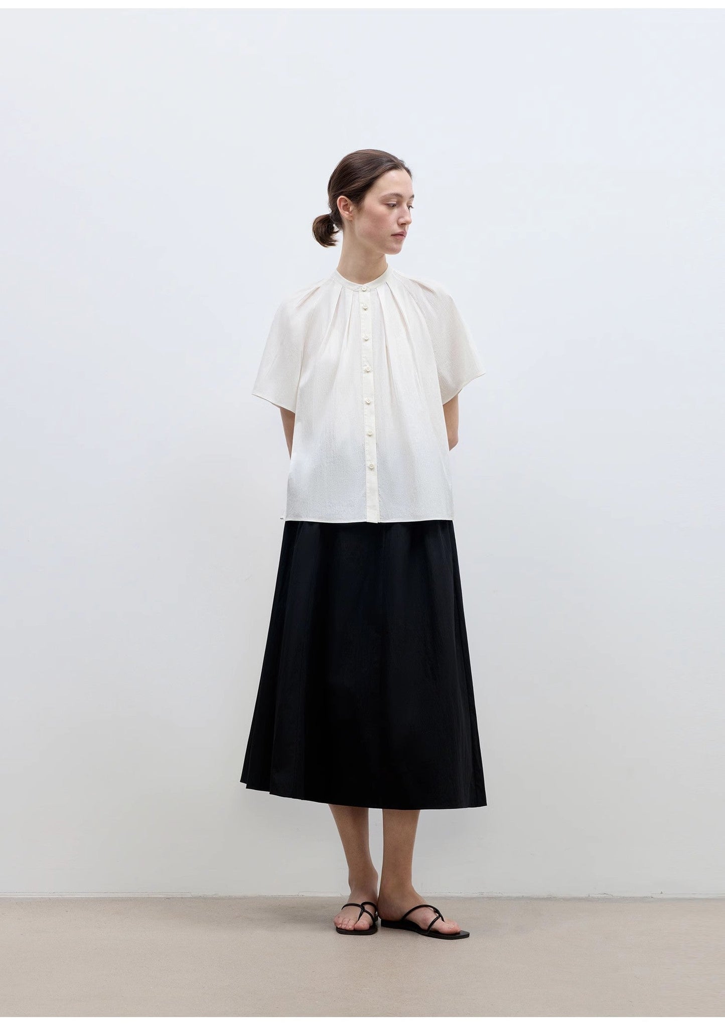 "Silent Island" Stand-Up Collar Pleated Short-Sleeved Shirt Women's Casual Top