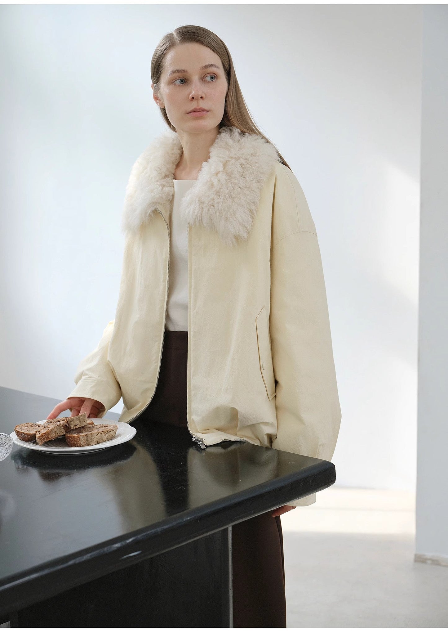 Fireladyfur Short Parka With Detachable Tuscan Fur Collar"Mariette"