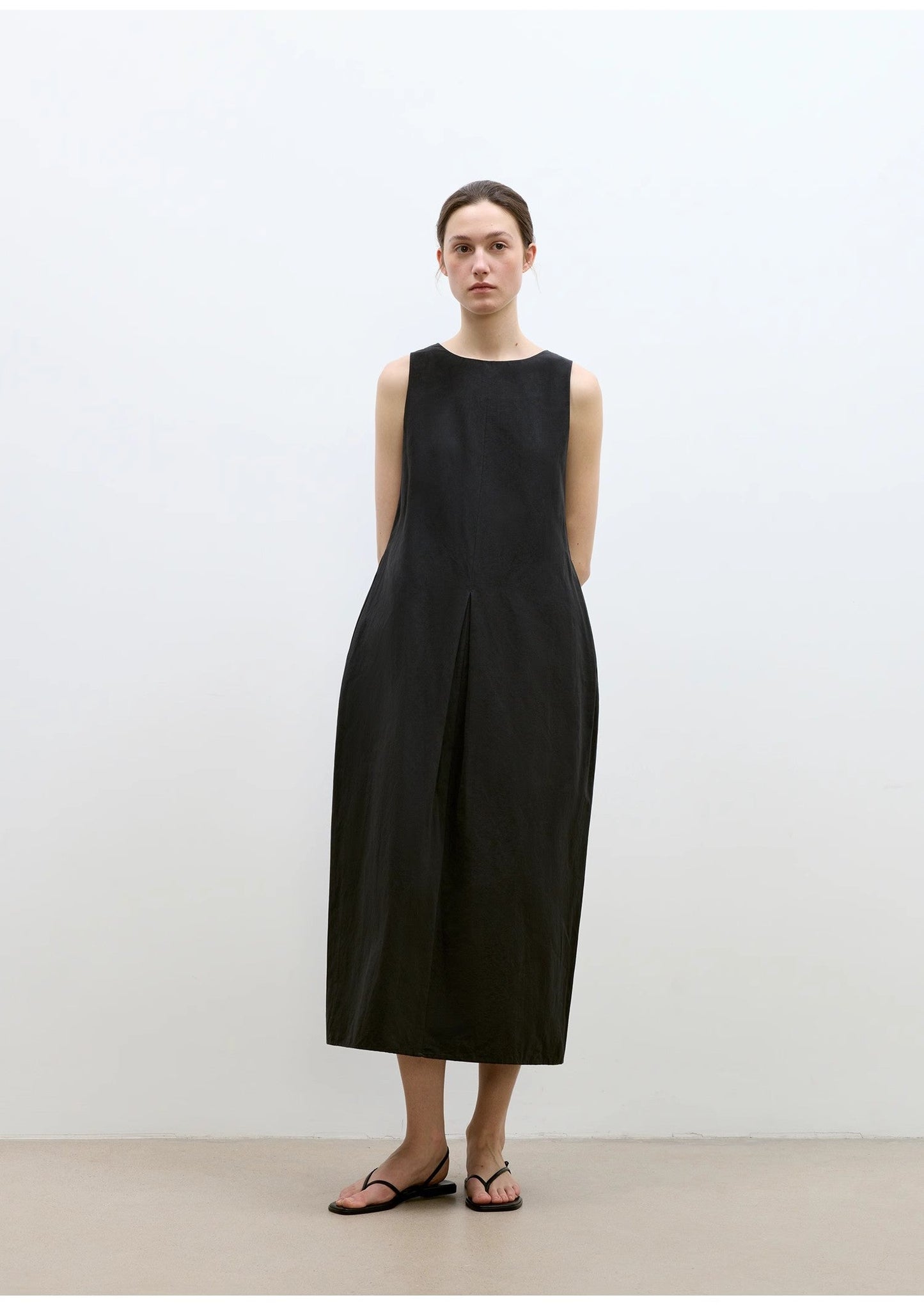 Three-Dimensional Hourglass Sleeveless Round Neck Loose Slim Dress for Women