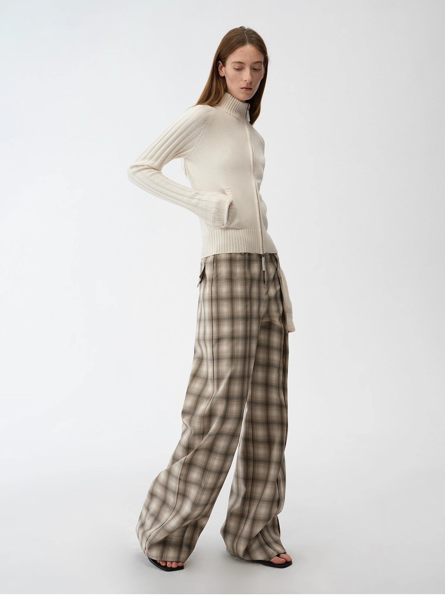 "Senna Melody" Oblique Placket Fine Merino Wool and Cotton Blend Zipper Knitted Cardigan Top for Women