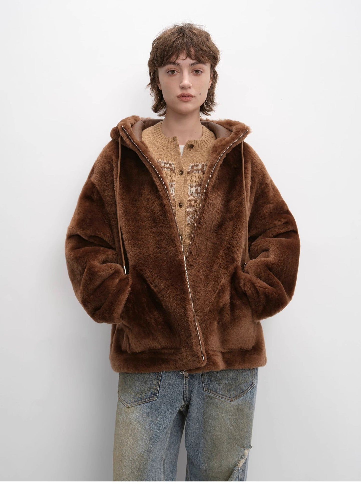 "Otaru Snow" Casual Hooded Silhouette Dropped Shoulder Merino Wool Sheepskin Fur Coat for Women