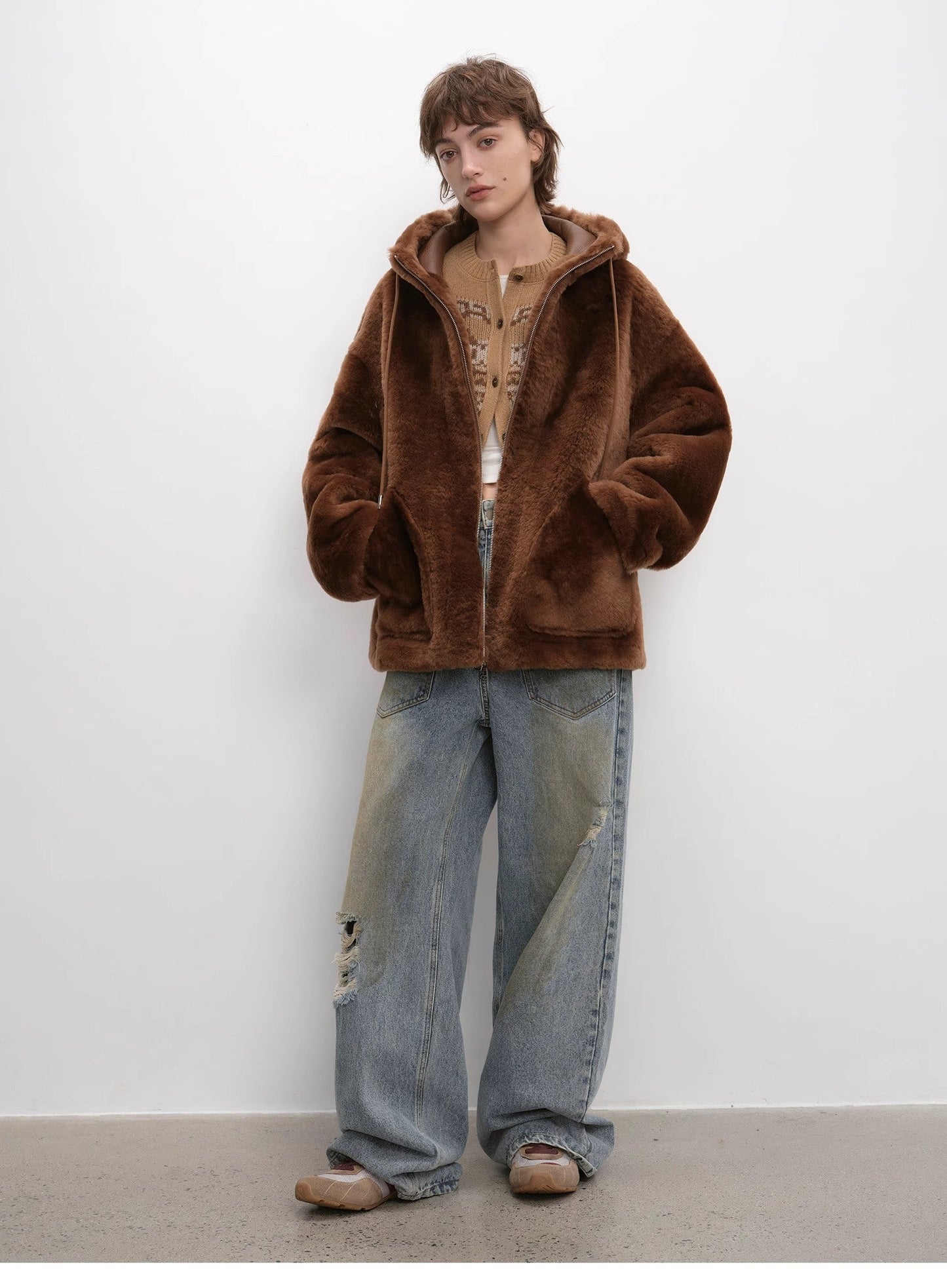 "Otaru Snow" Casual Hooded Silhouette Dropped Shoulder Merino Wool Sheepskin Fur Coat for Women