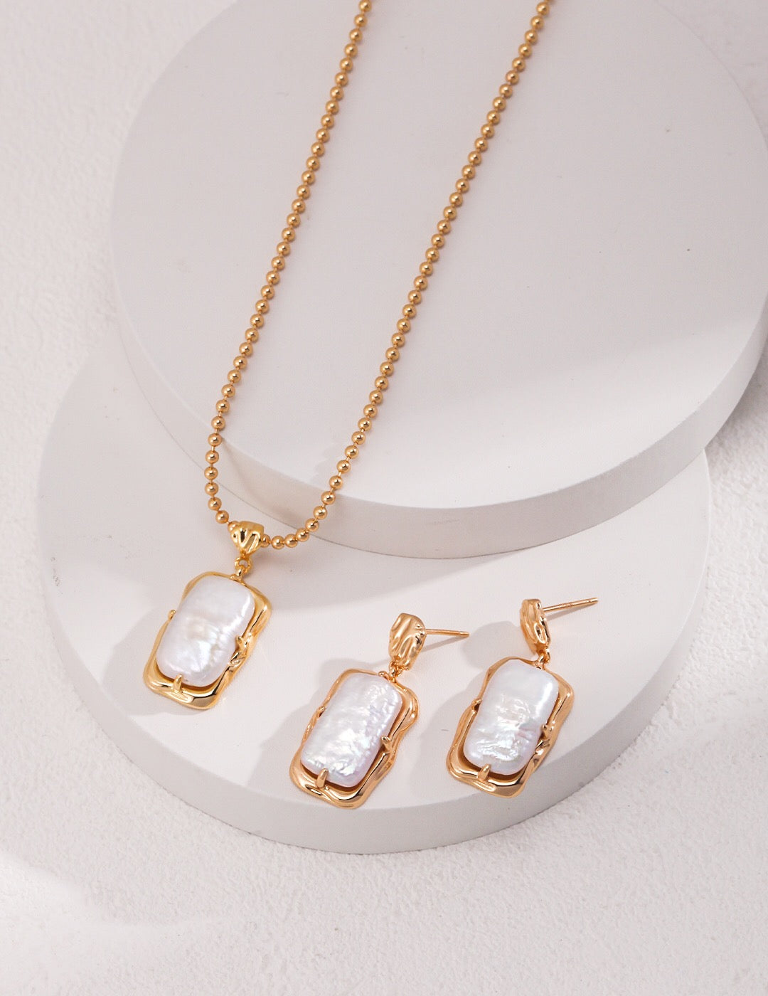 Rectangle Link Pearl Earrings