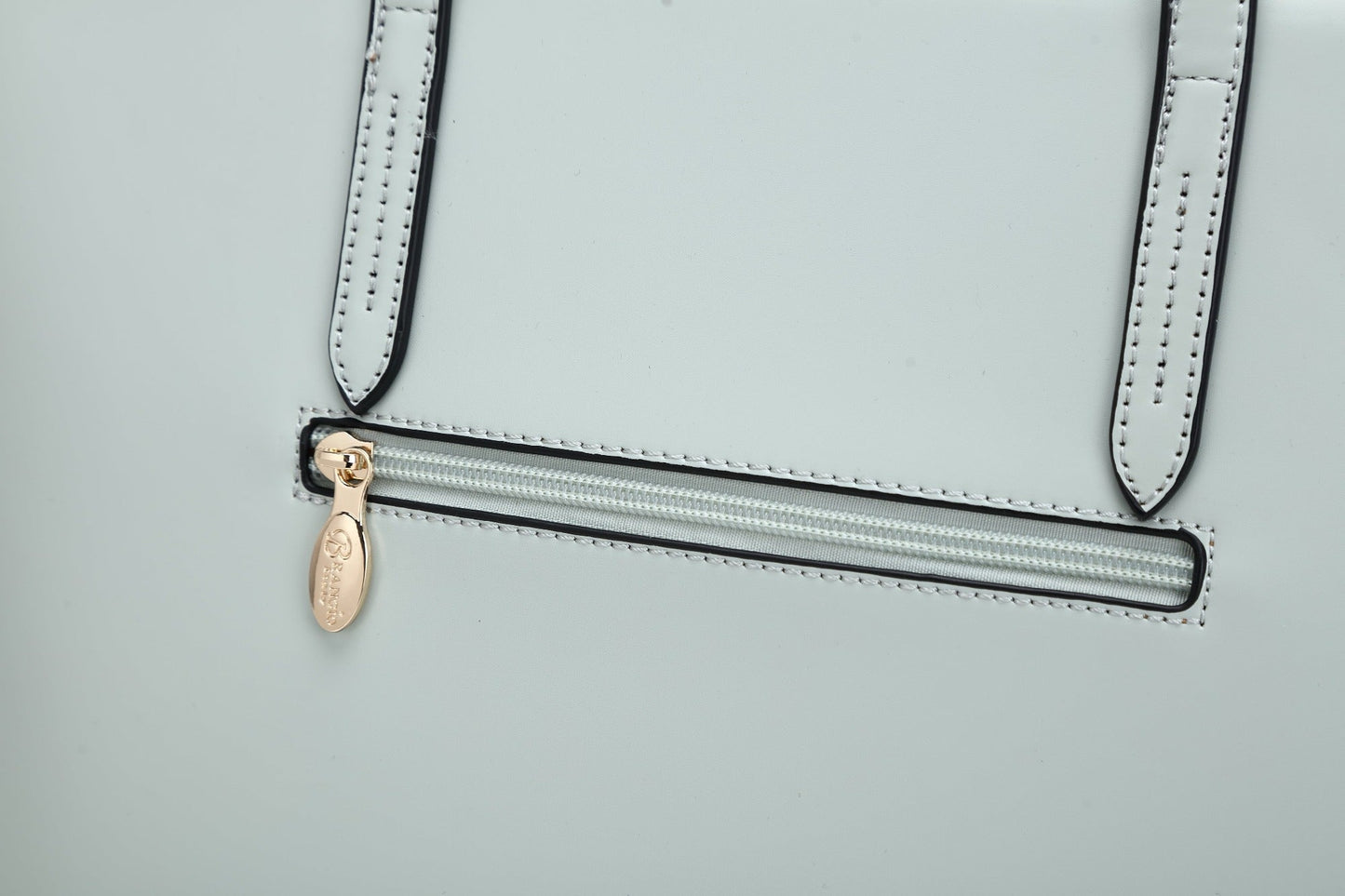 Brangio Stylish Tote Bag With Elegant Detailing