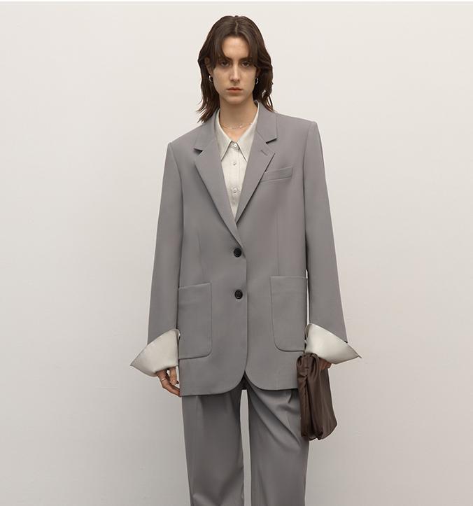 Heavy Fine Twill Worsted Wool, Asymmetrical Collar Design, Two-Button Suit
