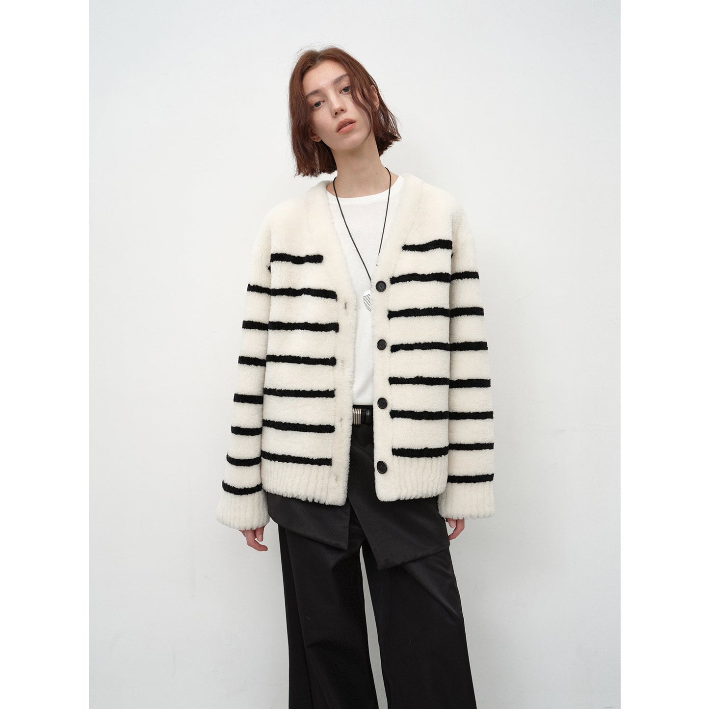 Vitality Girl Classic Simple Versatile Striped Splicing V-Neck Drop Shoulder Merino Sheepskin Coat