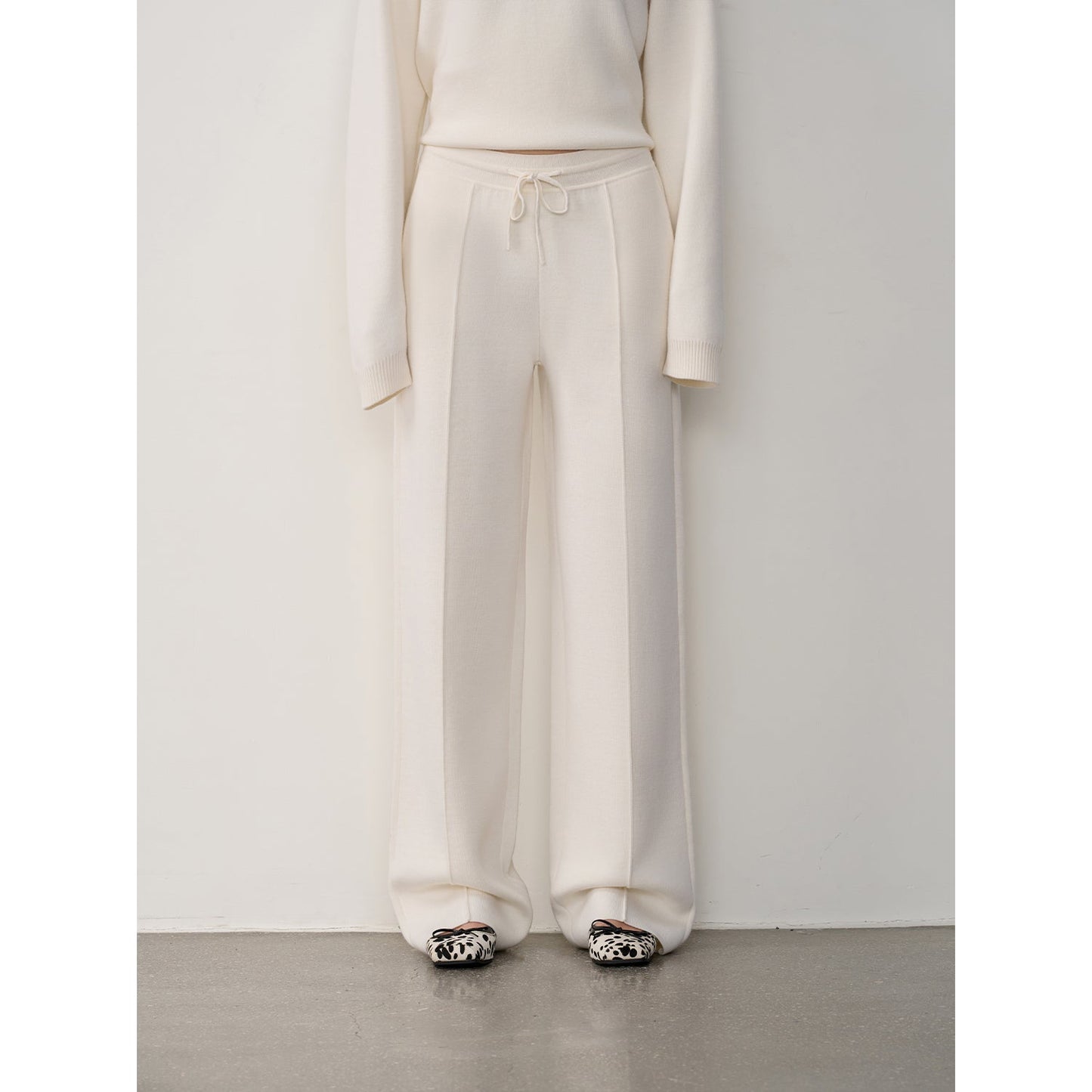 "Urban One" Wool Hooded Knit Outfit