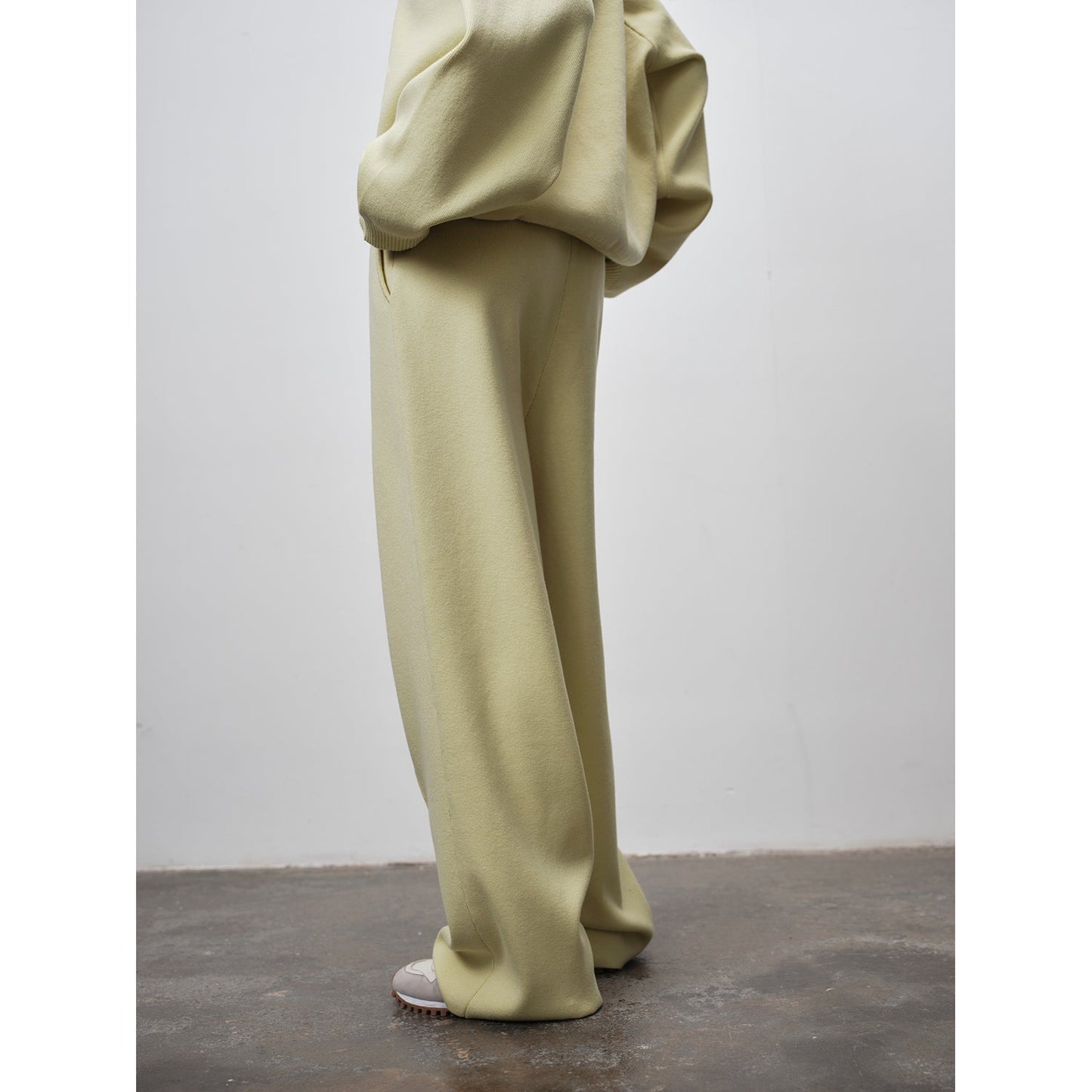 French Lazy Style Wool Blend Design Loose Slimming Knit Casual Pants for Women